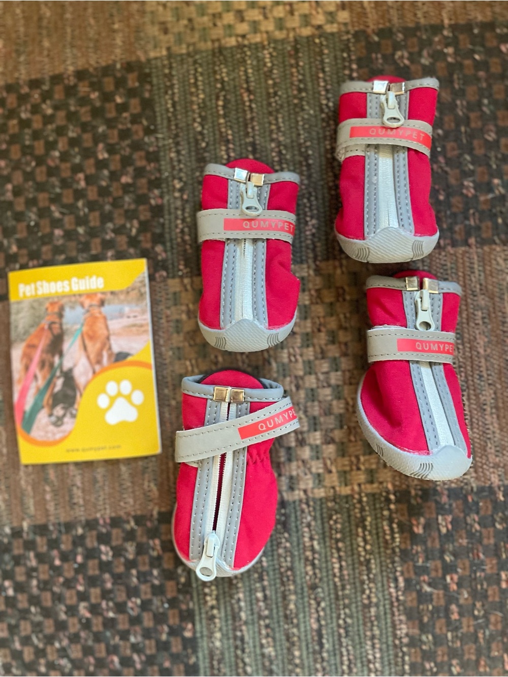 QUMYPET Red Dog Boots - Set of 4